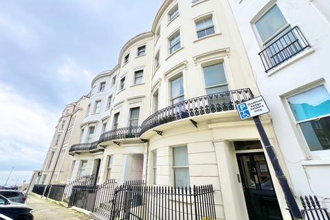 Brighton BN2 2 bed apartment for sale