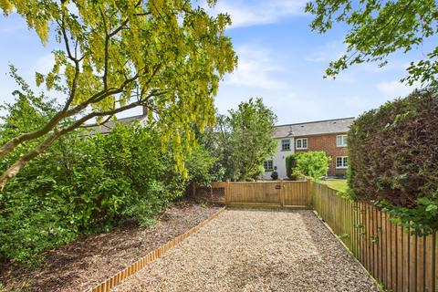 Risborough Road, Kingsey, Aylesbury... 3 bed semi