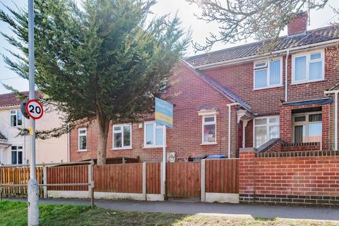 Brightwell Road, Norwich 3 bed terraced house for sale
