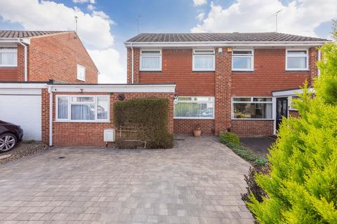 Cadwell Drive, Maidenhead SL6 4 bed semi