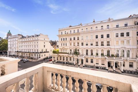 Queen's Gate Terrace, London 2 bed flat for sale