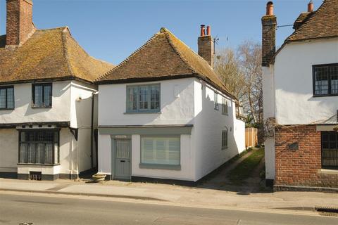 Shrub House, 39 High Street, Wingham 3 bed semi