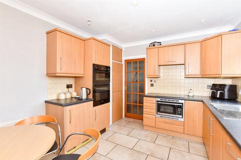 Chatham Road, Maidstone, Kent 3 bed detached bungalow for sale