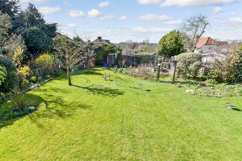 Chatham Road, Maidstone, Kent 3 bed detached bungalow for sale