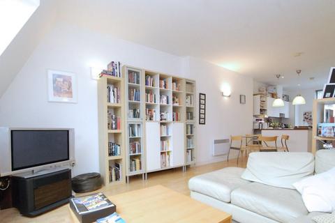 Red Square, Carysfort Road, Stoke... 2 bed flat for sale