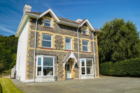 Llandre SY24 6 bed detached house for sale