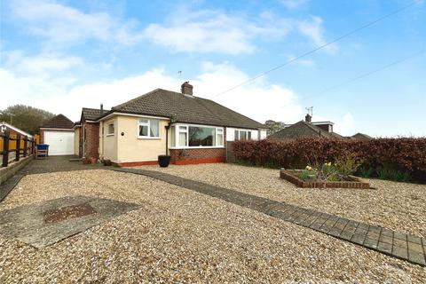 Woodside Road, Farnham, Surrey 2 bed bungalow for sale