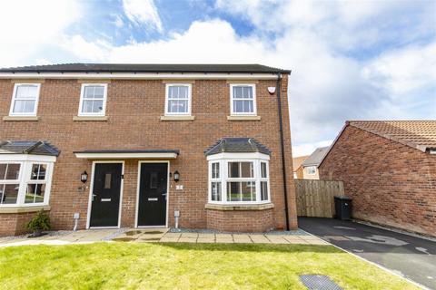 Almond Avenue, Barlborough, Chesterfield 3 bed semi