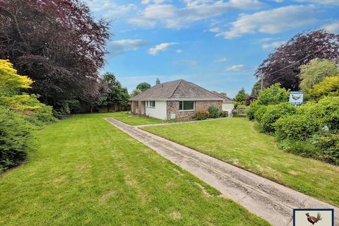 The Glade, Crapstone, Yelverton, PL20... 3 bed detached bungalow for sale