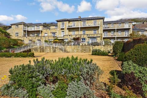 Belgrave Court, Ventnor PO38 2 bed ground floor flat for sale