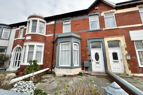 Warbreck Drive, Bispham FY2 2 bed apartment for sale