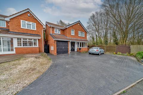 The Parkway, Walsall WS4 4 bed house for sale