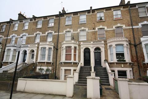 Wray Crescent Stroud Green  N4 1 bed flat for sale
