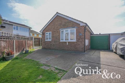 Torsi Road, Canvey Island, SS8 2 bed bungalow for sale