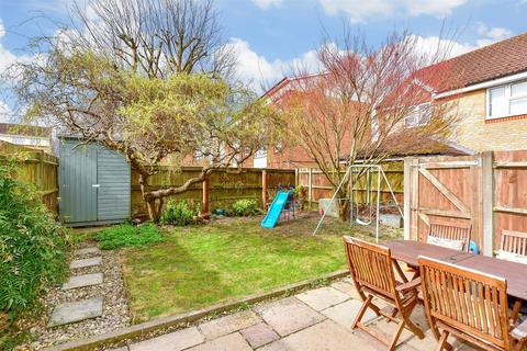 Stephens Close, Chichester, West Sussex 2 bed end of terrace house for sale
