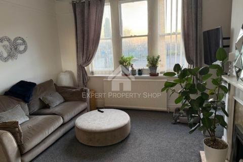Newton Street, Hyde, Cheshire 2 bed flat for sale
