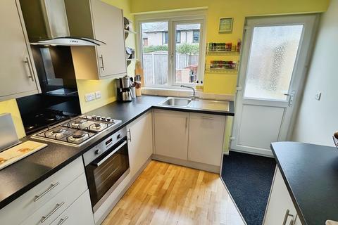 York Road, Lancaster, LA1 3 bed semi