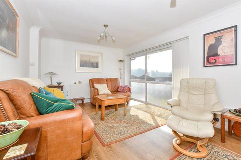 Fremantle Road, Folkestone CT20 4 bed detached house for sale