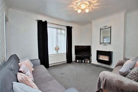 Torworth Road, Borehamwood 2 bed flat for sale