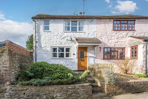 Cleobury Mortimer, Kidderminster... 2 bed cottage for sale