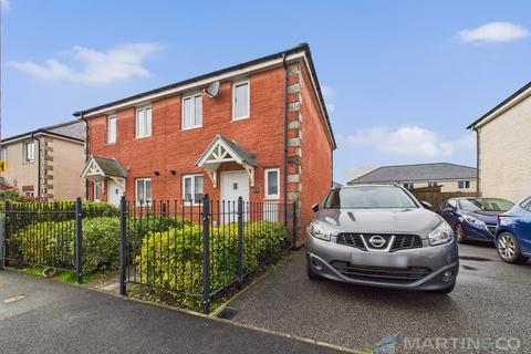 2 bedroom semi-detached house for sale