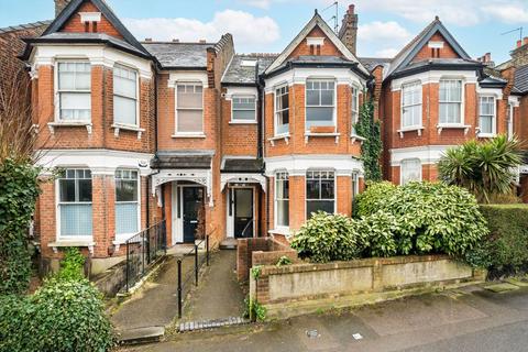 Alexandra Park Road, London N10 3 bed flat for sale