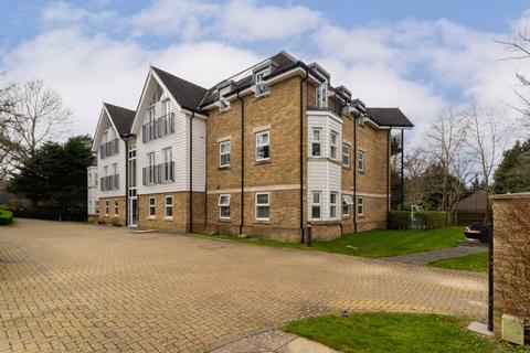 Westhall Road, Warlingham 2 bed apartment for sale