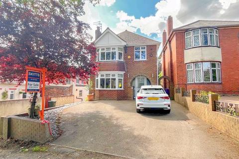 Bowen Avenue, Wolverhampton 3 bed detached house for sale