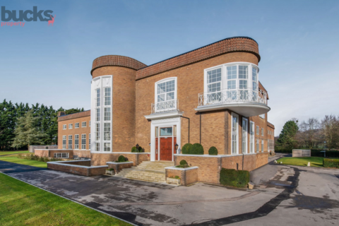 Wycombe Road, Saunderton, High... 2 bed apartment for sale