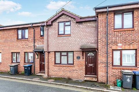 Rusham Road, Surrey TW20 1 bed terraced house for sale