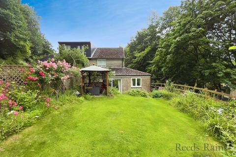Colden Close, Hebden Bridge HX7 4 bed semi