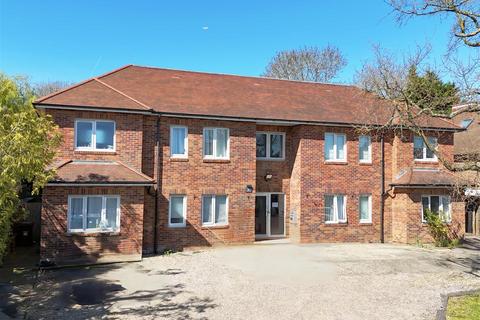 Wood End Road, Harrow 2 bed apartment for sale