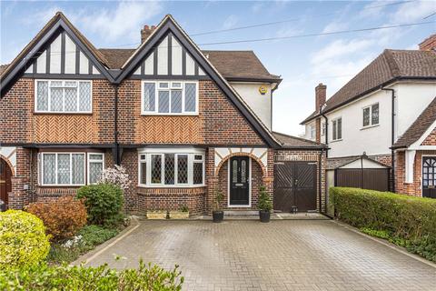 Meadway, Ashford, Surrey, TW15 4 bed semi