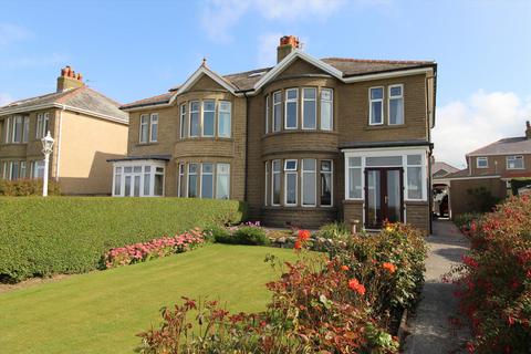 The Cliffs, Morecambe LA3 3 bed house for sale