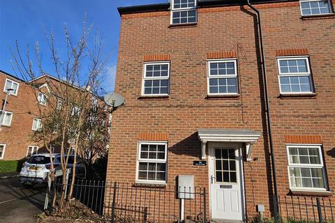 Paper Mill Cottages, Retford DN22 4 bed townhouse for sale