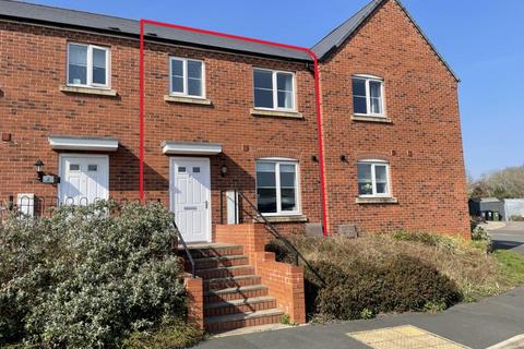 Hankinson Road, Warwick 3 bed terraced house for sale