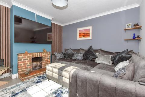 Ruckinge Road, Ashford TN26 3 bed detached house for sale