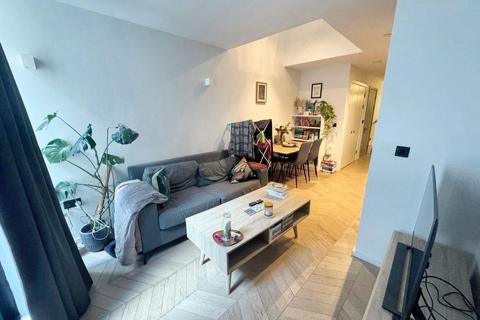 St Georges Gardens 1 bed apartment for sale