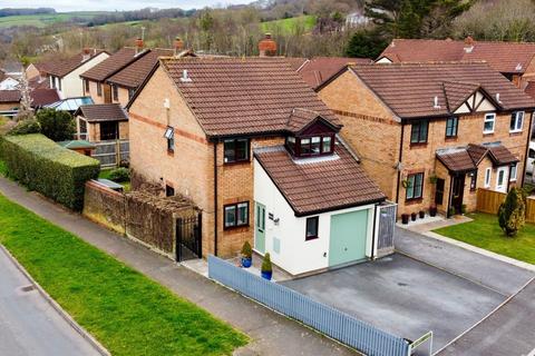 Belmont Close, Newton Abbot TQ12 4 bed detached house for sale