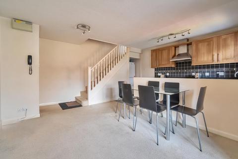 Gordon Road, Camberley GU15 1 bed apartment for sale