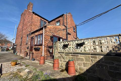 Snape Hill Road, Darfield, Barnsley 3 bed semi