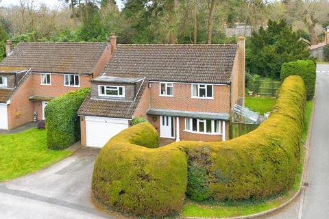 Sheridan Crescent, Baughurst, Tadley... 5 bed detached house for sale