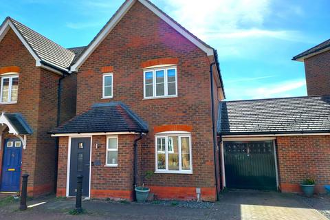 Harrier Mill, Henlow SG16 3 bed detached house for sale