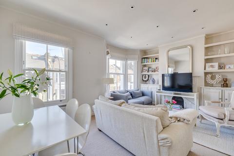 Furness Road, Fulham, London 2 bed maisonette for sale