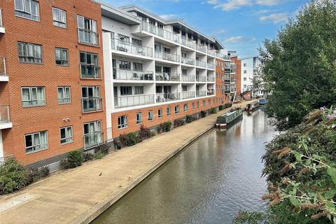 Lonsdale, Wolverton MK12 1 bed apartment for sale