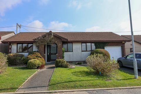 Socotra Drive, Trewoon, St Austell, PL25 3 bed detached bungalow for sale