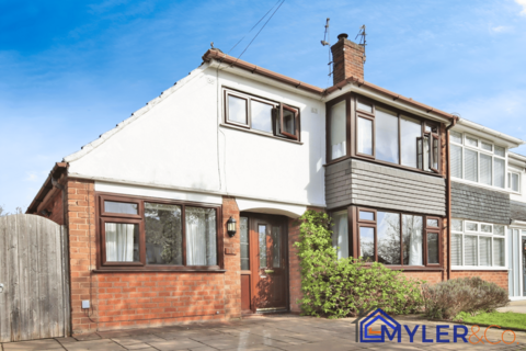 Lynton Crescent, Widnes, WA8 3 bed semi