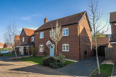 Daffodil Close, Loughborough... 4 bed detached house for sale