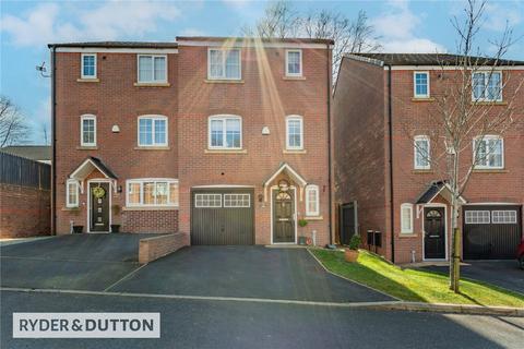 Holly Close, Stalybridge, Greater... 4 bed semi