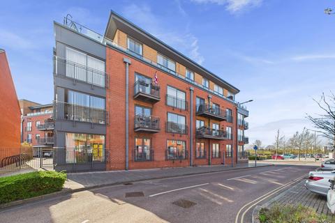 Crossley Road, Worcester WR5 2 bed flat for sale